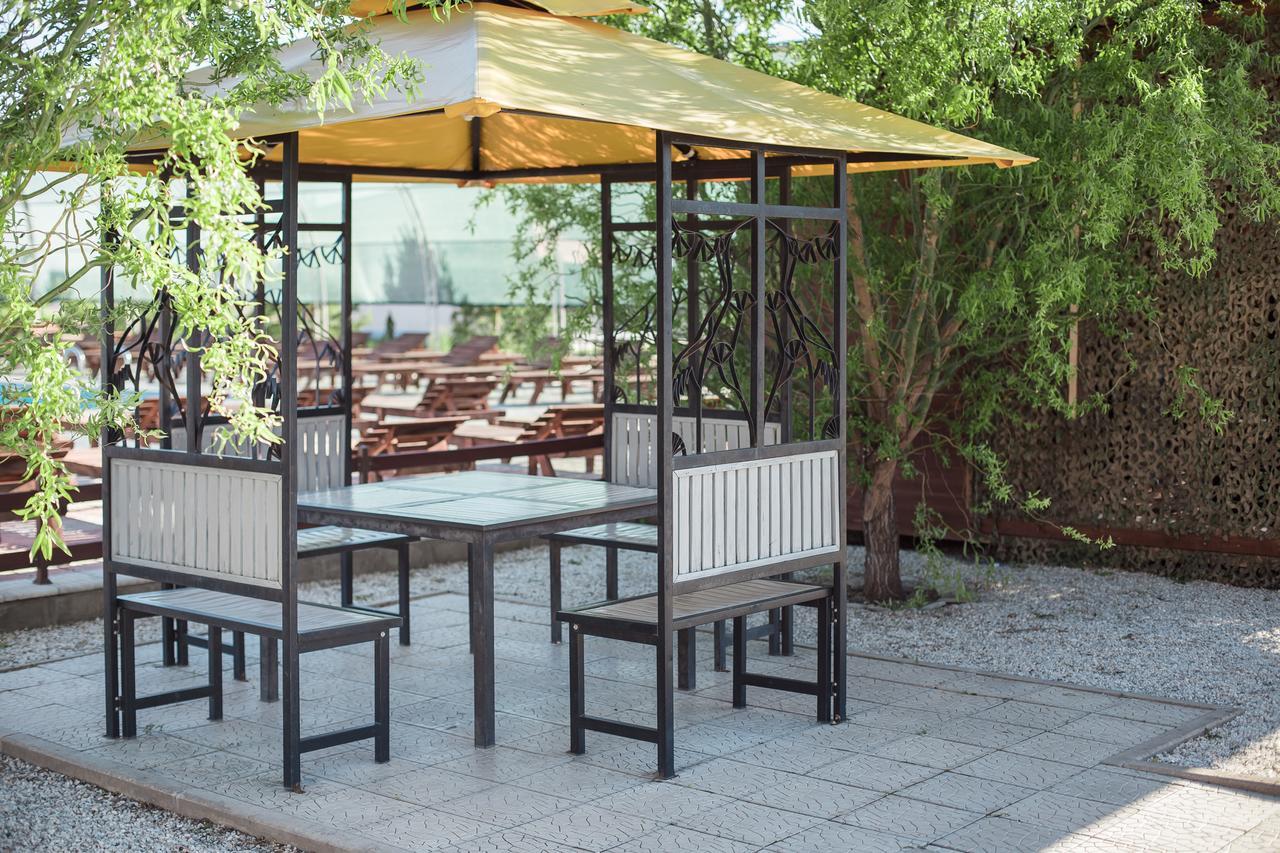 Picnic Park Hotel Shenggeldi Екстериор снимка